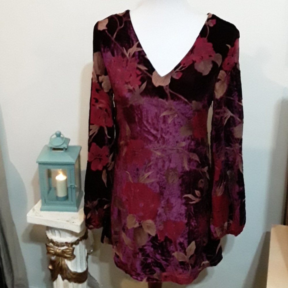 Nwt.Loveriche dress